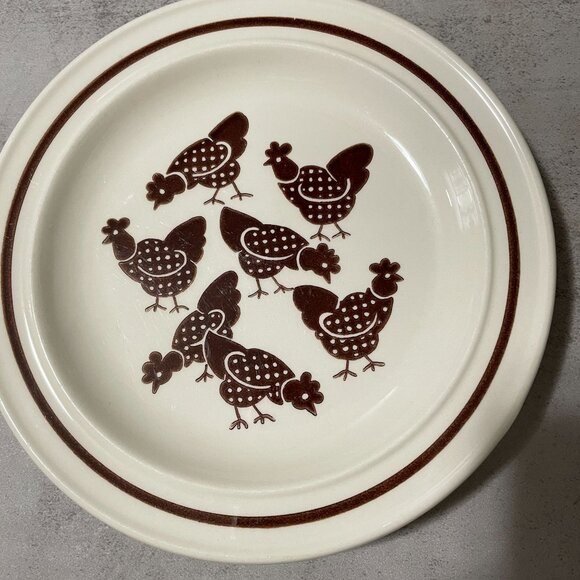 Vintage Home Laughlin Two Brown Barnyard Chickens Banded XX" Salad Plates J-82 - Picture 2 of 4